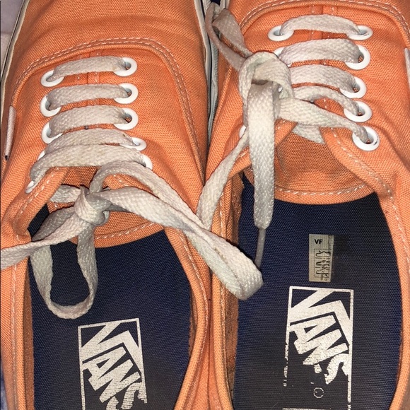VANS orange flat with white laces - Picture 3 of 4